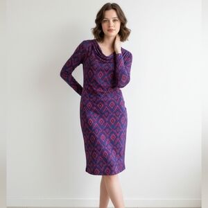 Geometric Patterned Long Sleeve Dress